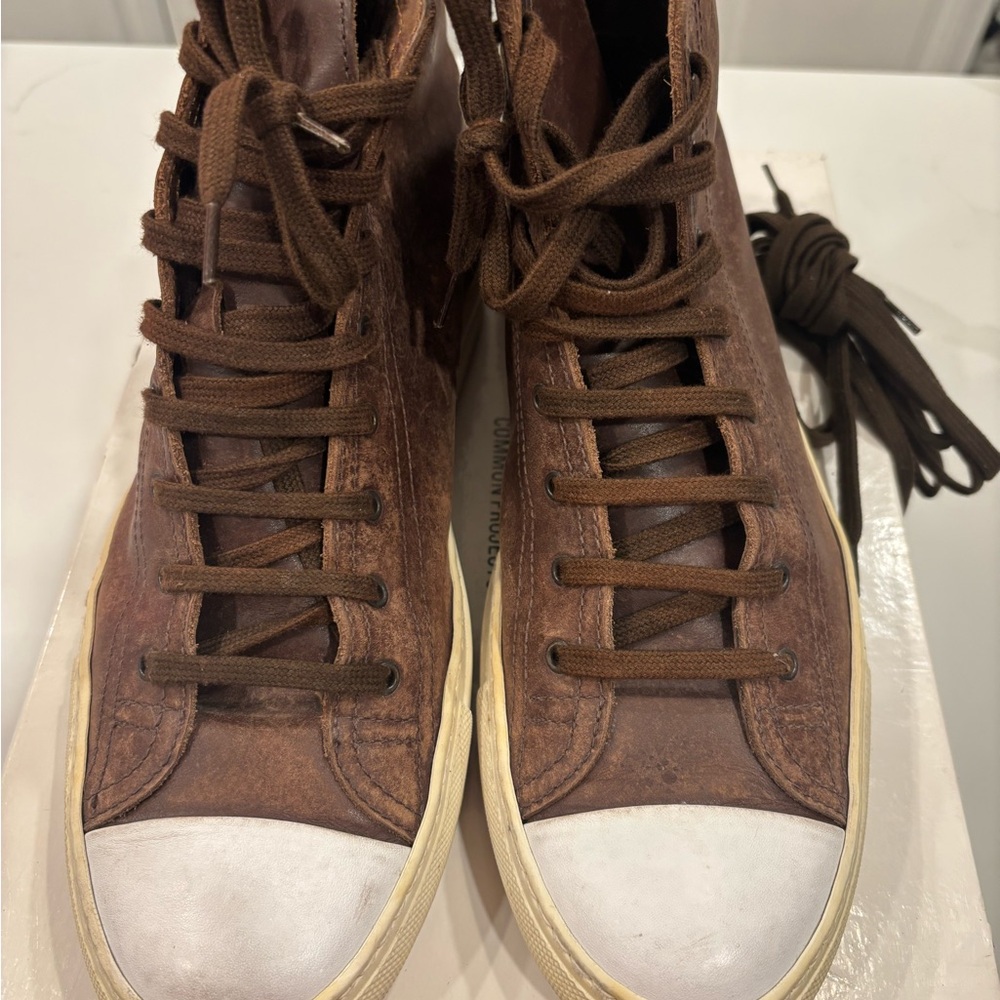 Common Projects Shell Toe High Sneakers - Cream - Picture 2 of 5